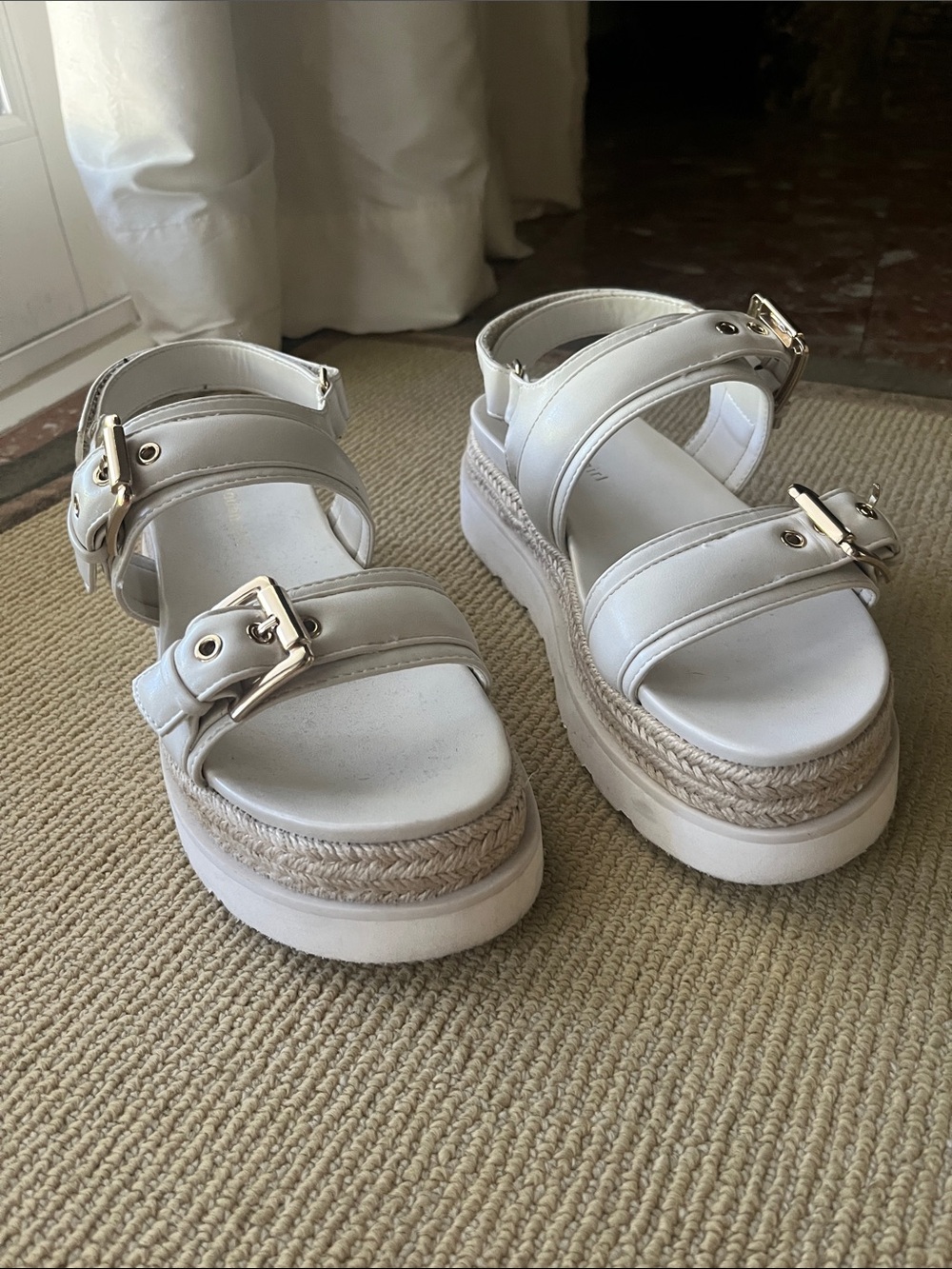 Steve Madden White Platform Espadrille Sandals with Gold Buckles